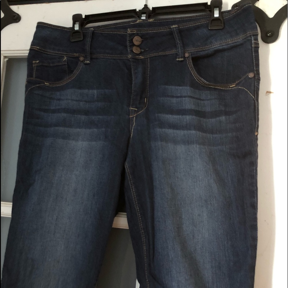 1822 Denim Mid Rise Capris Size 12